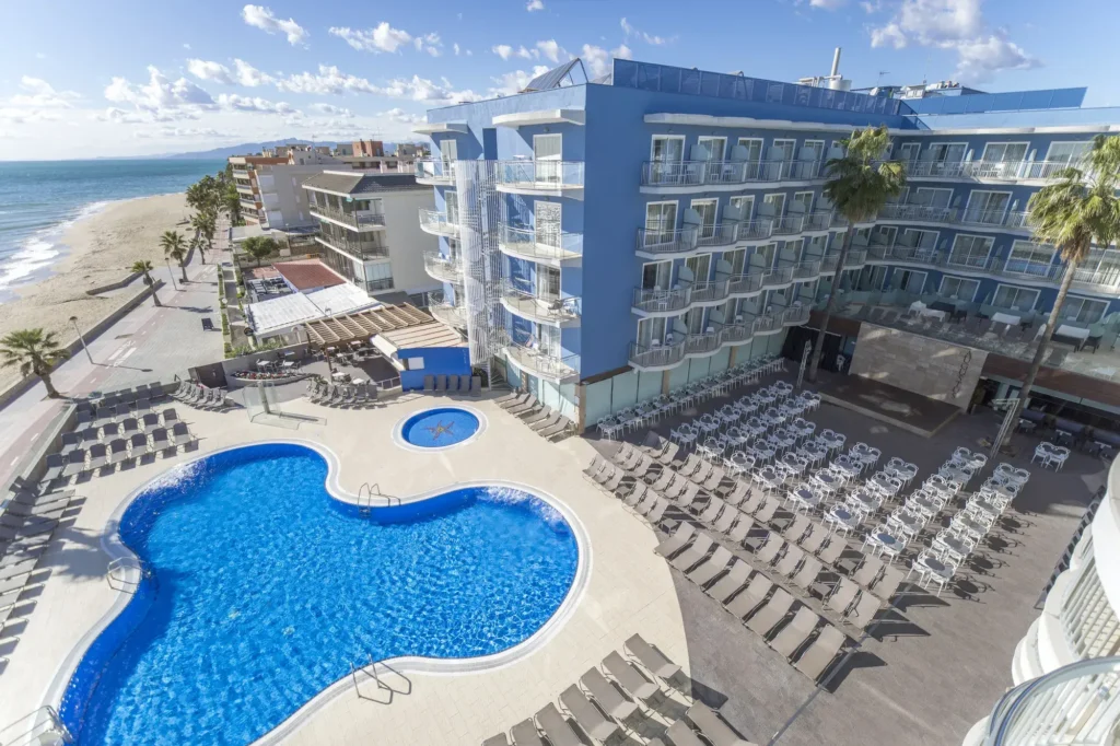 piscina augustus cambrils